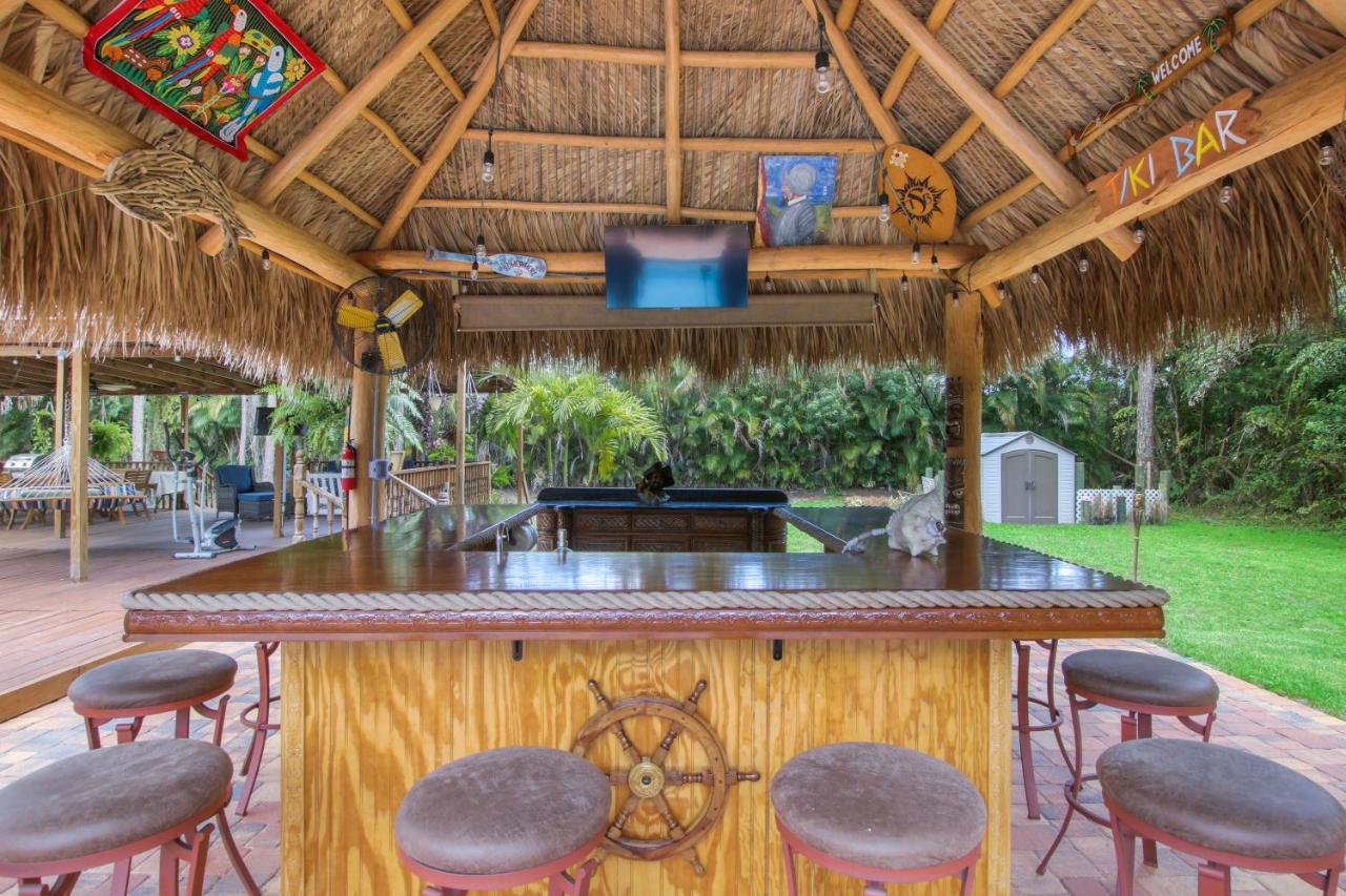 Private Tropical Paradise Guesthouse! Loxahatchee ภายนอก รูปภาพ